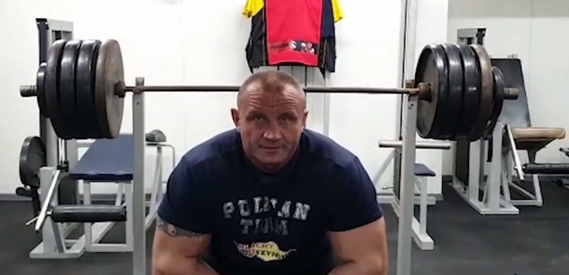 Mariusz Pudzianowski wrócił do treningu siłowego. „Dobijam siłę po Świętach”
