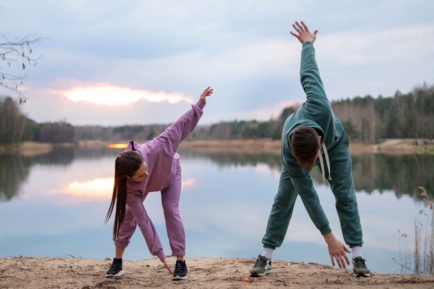 Jak sport może wspierać zdrowie psychiczne i emocjonalne